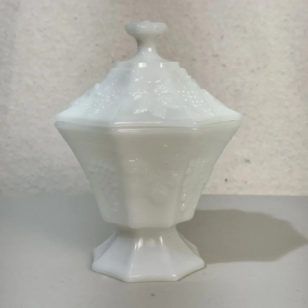 Anchor Hocking White Milk Glass Pedestal Candy Dish & Lid Grapevine Harvest VTG